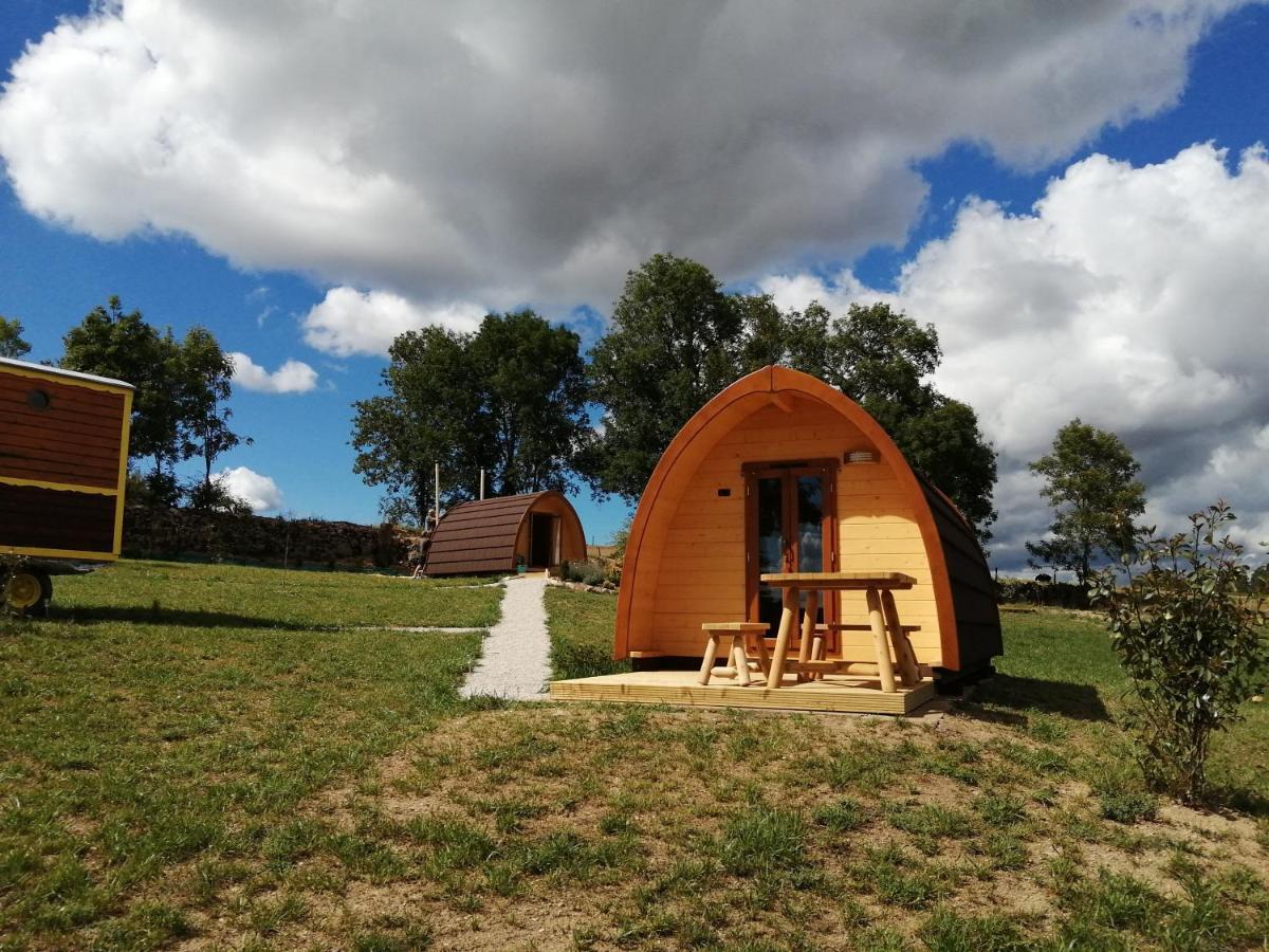 Les Roulottes De La Ferme Des Chanaux Saint-Julien-d'Ance Екстер'єр фото