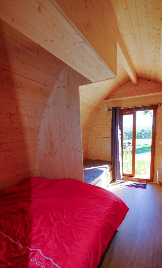 Les Roulottes De La Ferme Des Chanaux Saint-Julien-d'Ance Екстер'єр фото