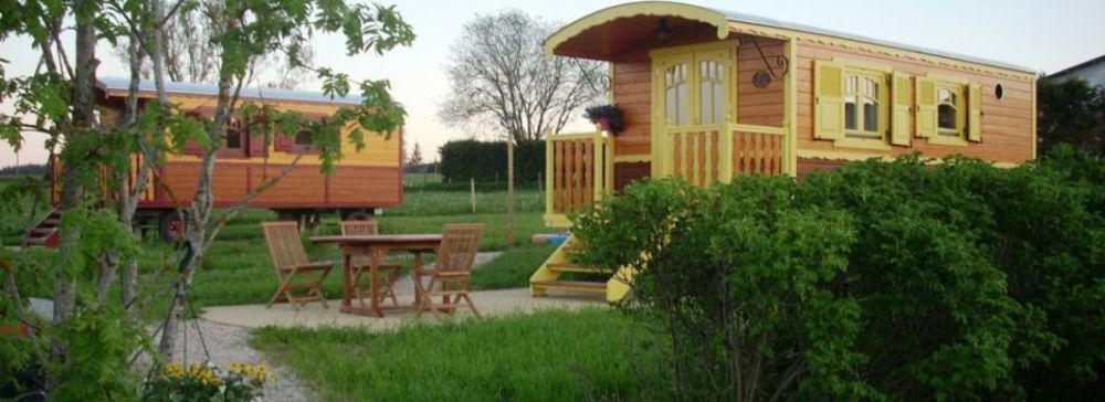 Les Roulottes De La Ferme Des Chanaux Saint-Julien-d'Ance Екстер'єр фото